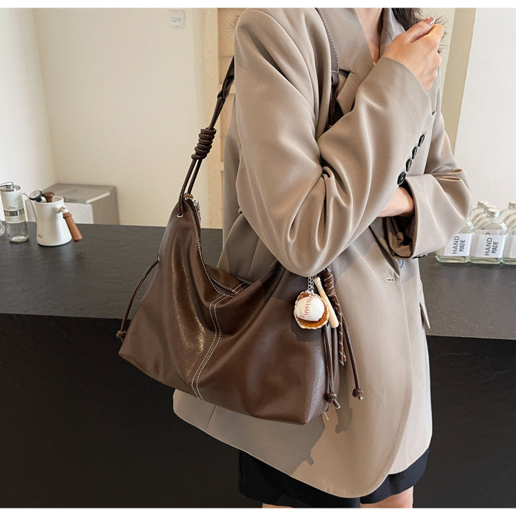 Sac à main Ramona - marron foncé ( hors promo )