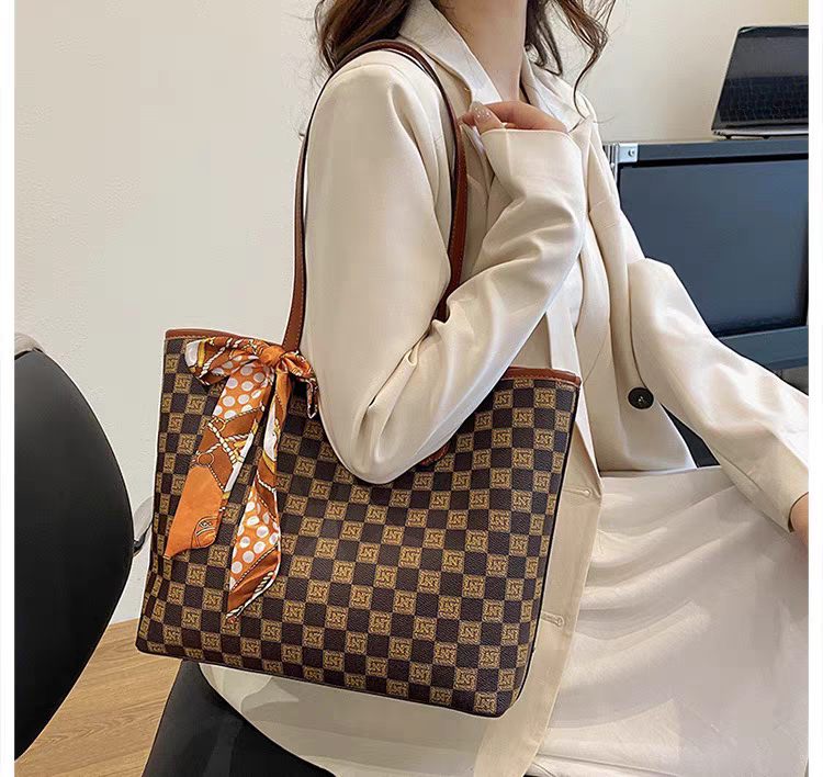 Sac à main Mélanie - foncé ( hors promo )