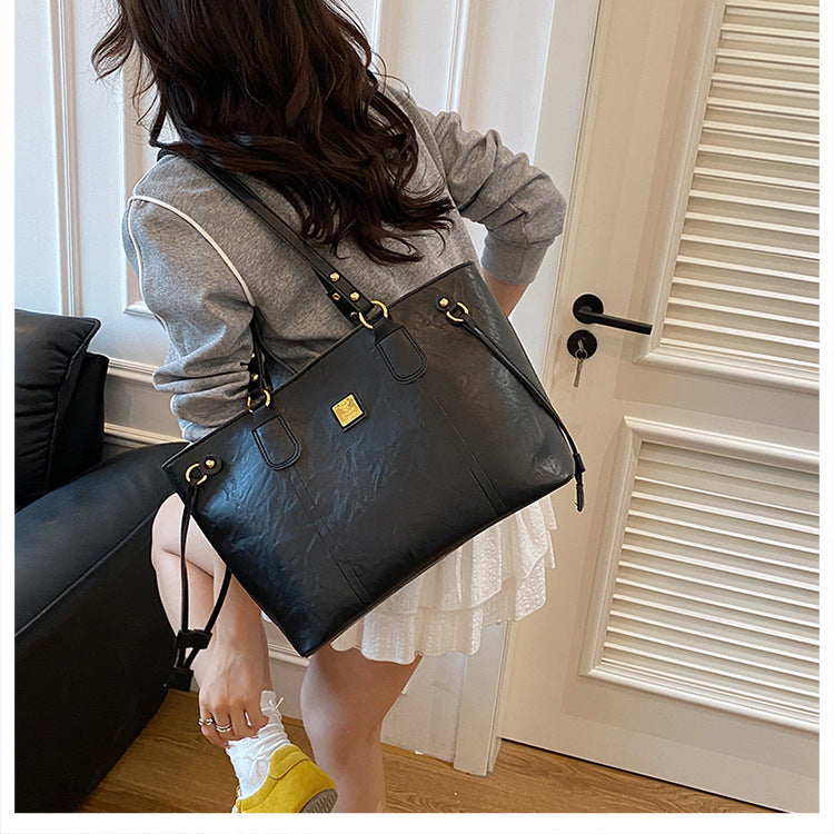 Sac à main Oscar - noir ( Hors promo )